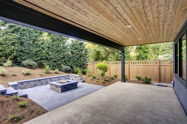 Cost of Concrete Patio Leveling in Easton